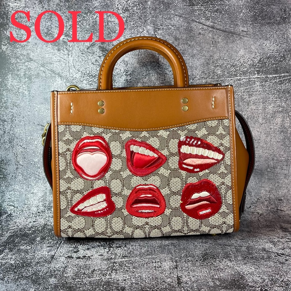 ♥ Coach X Tom Wesselmann Lips Rogue 25 in Signature Textile Jacquard ♥ NWT